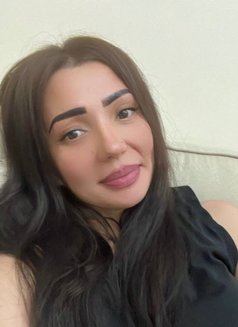 Fairi independent - escort in Dubai Photo 8 of 9
