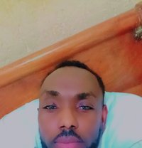 Sugar Boy - masseur in Accra