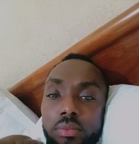 Sugar Boy - masseur in Accra