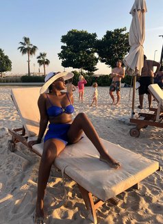 Faith - escort in Dubai Photo 1 of 16