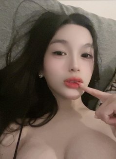 Faith Lee - escort in Taichung Photo 15 of 22