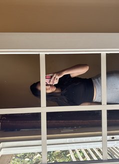 Faith Ramos - puta in Manila Photo 25 of 26