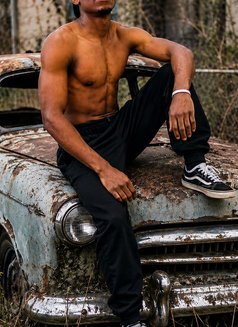 Faith - Male escort in Pretoria Photo 1 of 1