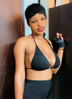 Faith, the African Queen - escort in New Delhi Photo 2 of 2