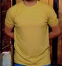 Faizan - Intérprete masculino de adultos in Lahore Photo 1 of 2