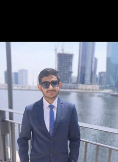 Faiz Pussy Licker/كس الآكل - Acompañantes masculino in Dubai Photo 6 of 6