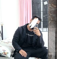 Faiz Sk - masseur in Candolim, Goa