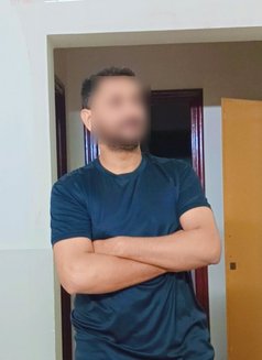 Faizan - Male adult performer in Lahore Photo 2 of 3