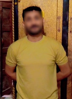 Faizan - Male adult performer in Lahore Photo 3 of 3