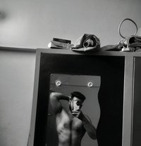 Mr.z - Male escort in Mumbai