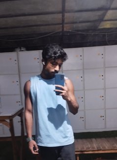Faizu - Acompañantes masculino in Kolkata Photo 3 of 4