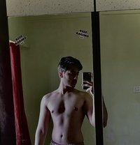 Faizuu - Male escort in Kolkata