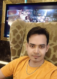 Faizuu muslim boy 7.5 inch horse - Male escort in Mumbai Photo 9 of 13