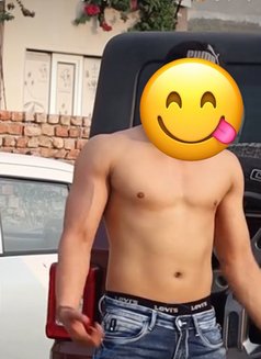 Faizy Shan - Acompañantes masculino in Dubai Photo 1 of 3
