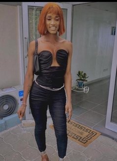 Fakors Sexy - Transsexual escort in Lagos, Nigeria Photo 3 of 10