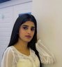 Falak Hot & Sexy - puta in Dubai Photo 5 of 6