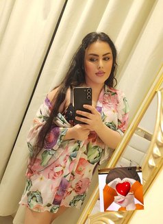 Falak - puta in Muscat Photo 3 of 9