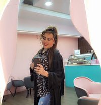 Falak - puta in Muscat Photo 13 of 13