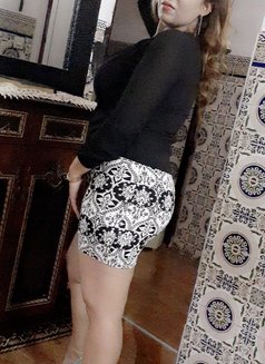 LAILA - escort in Muscat Photo 5 of 10