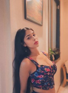 Falguni - escort in Ahmedabad Photo 1 of 4
