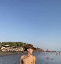 Fall01 - Male escort in Bali