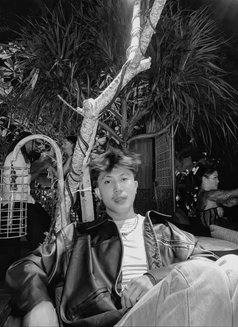 Fall01 - Male adult performer in Bali Photo 13 of 13