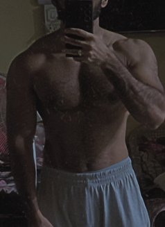 FalleN - Acompañantes masculino in Mumbai Photo 3 of 4