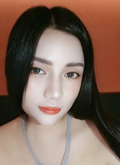 Fame Yu - escort in Singapore Photo 7 of 10