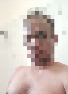 Fancy Lover - Male companion in Noida Photo 1 of 3