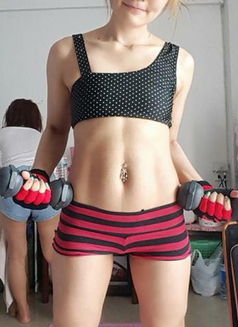 Fang - escort in Bangkok Photo 4 of 7