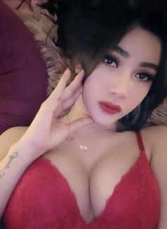 Fania Ozawa - Transsexual escort in Surabaya Photo 10 of 10