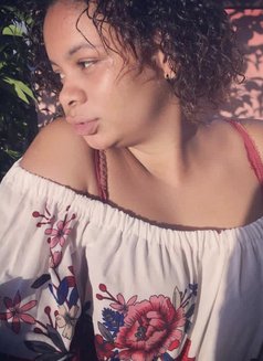 Fania - escort in Dar es Salaam Photo 1 of 3