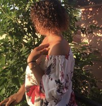 Fania - escort in Dar es Salaam