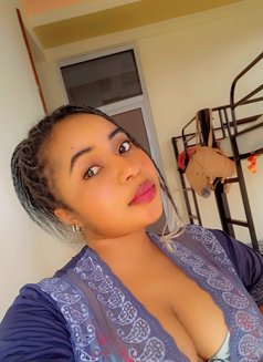 Fanny - escort in Bujumbura Photo 1 of 3
