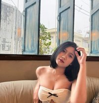 Fannya - puta in Jakarta