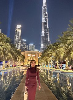 Fantasy - puta in Dubai Photo 9 of 15