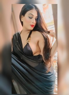 Fantasy queen Rusha - Transsexual escort in Bangalore Photo 14 of 30