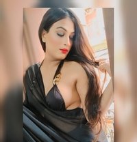 Fantasy queen Rusha - Transsexual escort in Bangalore Photo 14 of 30