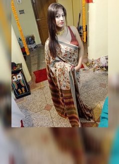 Fantasy queen Rusha - Transsexual escort in Bangalore Photo 28 of 30