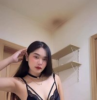 Far body massage - escort in Muscat Photo 2 of 5