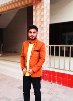 Farabi - Male escort in Dhaka Photo 1 of 3