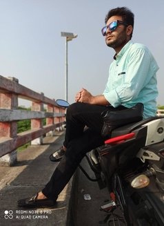 Farabi - Male escort in Dhaka Photo 2 of 3