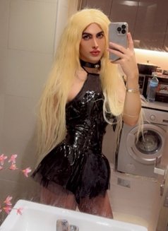 Farah 22 cm - Acompañantes transexual in Dubai Photo 18 of 20