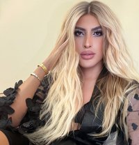 Farah arabiya 22 Cm 🇸🇾 - Transsexual escort in Dubai