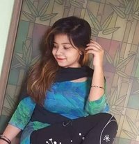 Farah - escort in Dhaka