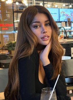 FARAH 🇱🇧 - escort in Bangkok Photo 4 of 17