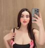 Farah - escort in Abu Dhabi Photo 1 of 6