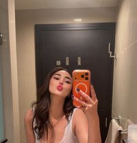 Farah - escort in Abu Dhabi