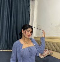 Farah - escort in İstanbul