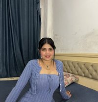Farah - escort in İstanbul